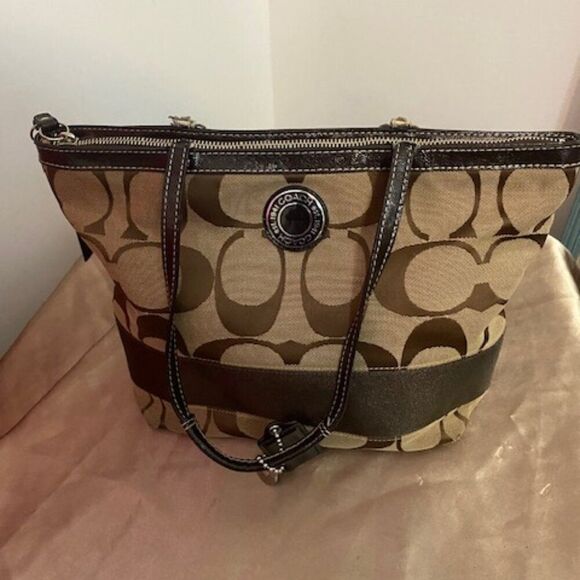 Coach F119046 Signature Stripe Brown/Khaki shoulder bag - Picture 1 of 10